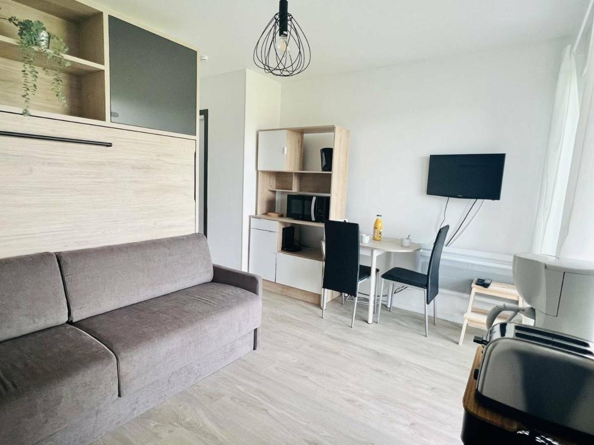 Studio Eglantine A Cambo-Les-Bains, Proche Thermes, Terrasse, Parking, Acces Internet, Animaux Ok - Fr-1-495-106 Экстерьер фото